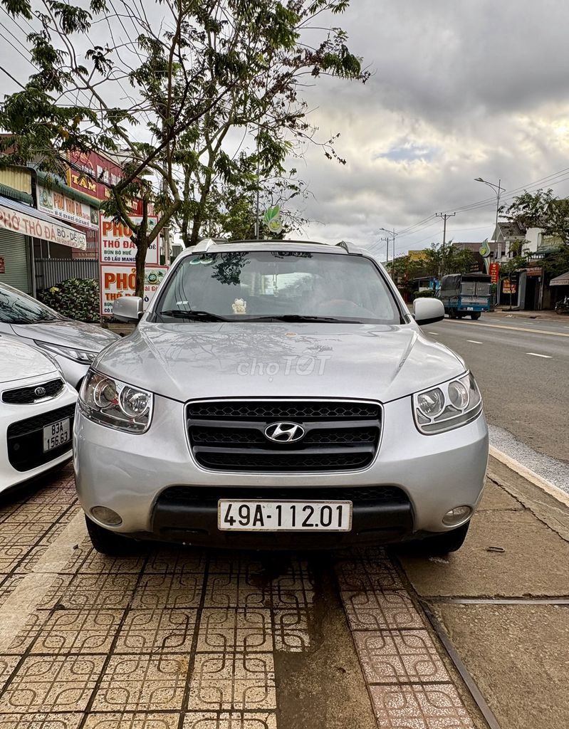 Hyundai Santa Fe 2008 2.2L 4WD - 86000 km. Mua bán Ô tô tại Huyện Đức Trọng Lâm Đồng được đăng bởi Nguyễn Hữu Dự hình 1