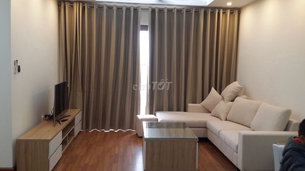 Cho thuê căn hộ Home City Trung Kính, 70m2, 2 ngủ, full nội thất