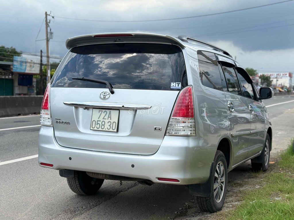Toyota Innova 2009 G - xe gd máy zin keo chỉ zin. Mua bán Ô tô tại Thị xã Bến Cát Bình Dương được đăng bởi Xe Máy Thành Vinh hình 4