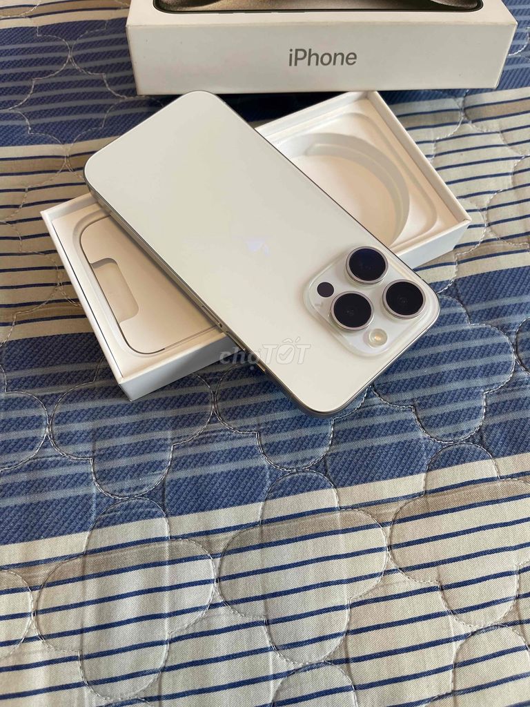 iPhone 15 PRO 512G Pin 95% Quốc Tế Zin Áp Full. Mua bán Điện thoại tại Quận 3 Tp Hồ Chí Minh được đăng bởi Minh hình 1