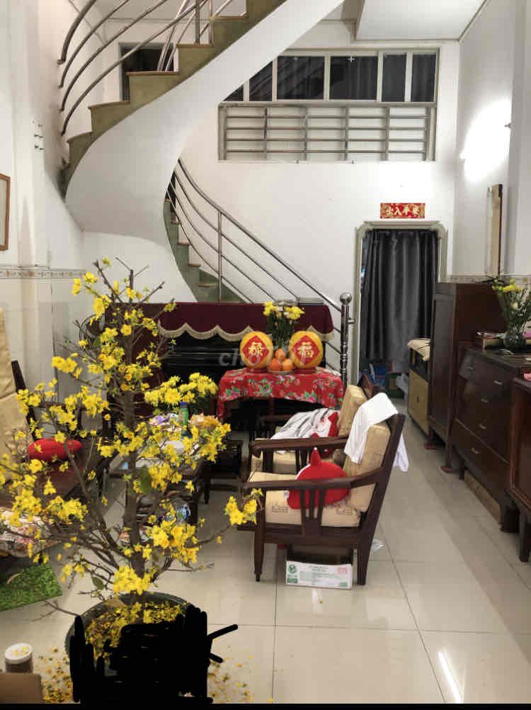 Bán cây Mai vàng. Mua bán Cây cảnh, đồ trang trí tại Quận Bình Tân Tp Hồ Chí Minh được đăng bởi Lê Hùng  hình 1