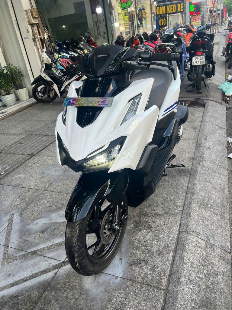 Honda Vario 160 2022 mới 90% bstp chính chủ. Mua bán Xe máy tại Quận Tân Phú Tp Hồ Chí Minh được đăng bởi Tuanduy hình 3