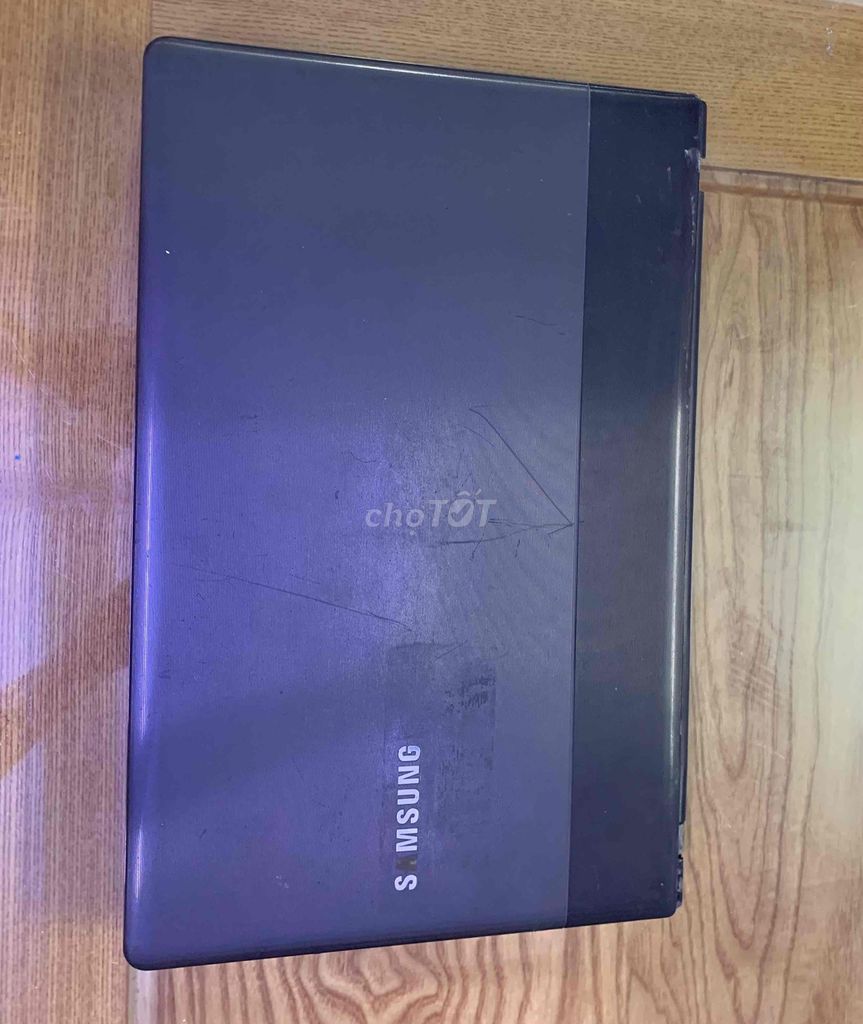 Samsung Laptop Core i5 Đen Đã sử dụng. Mua bán Laptop tại Huyện Hóc Môn Tp Hồ Chí Minh được đăng bởi Bích Thuỷ hình 1