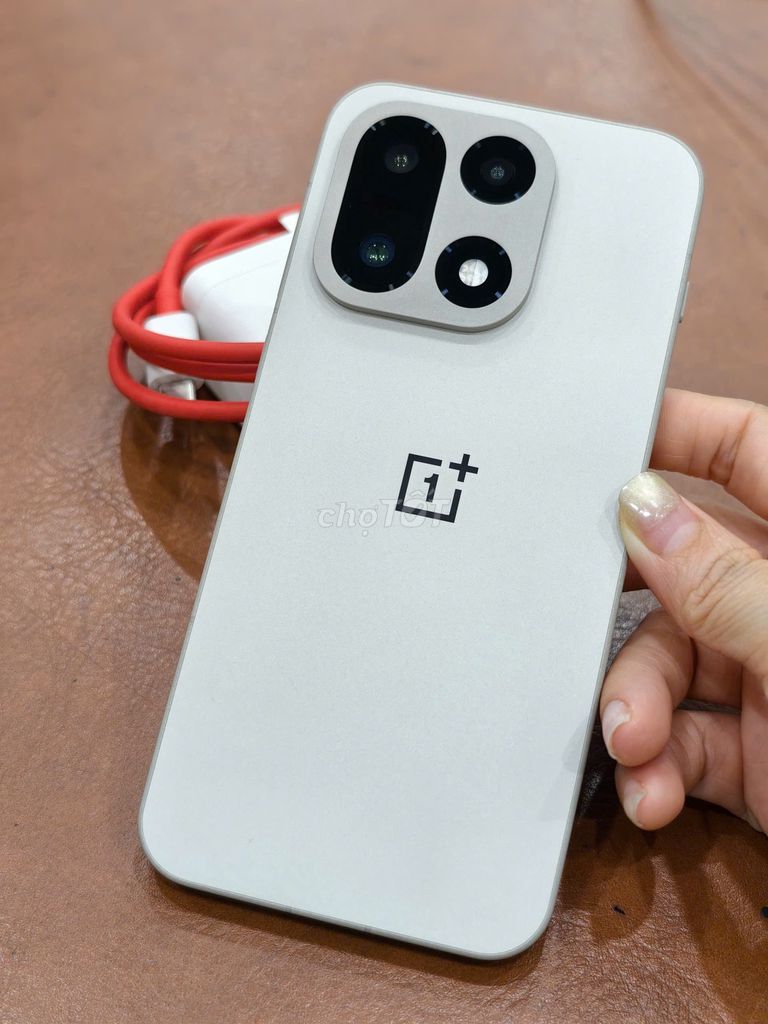 Oneplus 15 bản nội địa 12-256gb Vàng Cát + Sạc 99%. Mua bán Điện thoại tại Quận Đống Đa Hà Nội được đăng bởi Hn Store hình 1