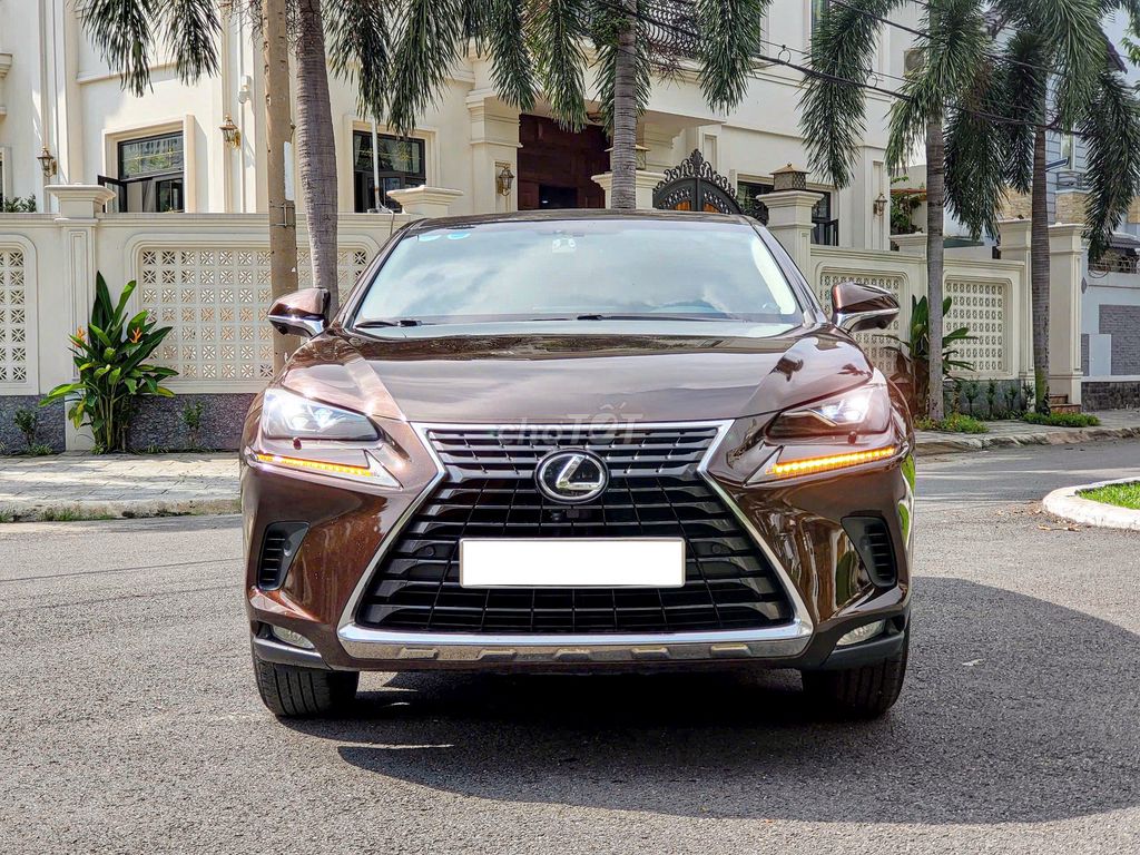Gia đình ít sử dụng Lexus Nx300 nhập Nhật Full. Mua bán Ô tô tại Quận Gò Vấp Tp Hồ Chí Minh được đăng bởi Mss Ngọc hình 1
