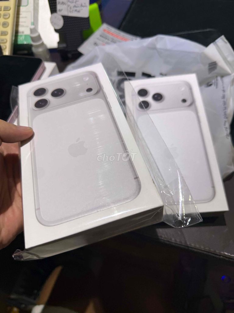 Apple iPhone 17 Pro Max 512GB Việt Nam Mớii. Mua bán Điện thoại tại Thành phố Thủ Đức Tp Hồ Chí Minh được đăng bởi Minh Sang Store Góp Bao Nợ Xấu hình 1