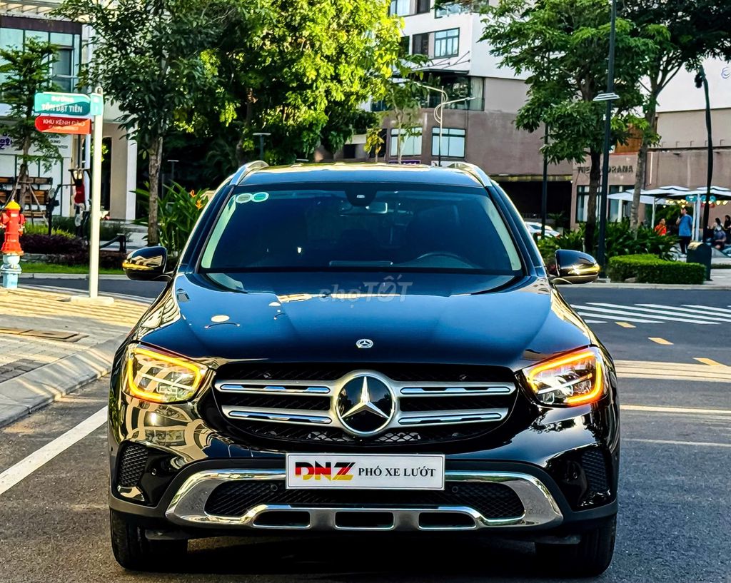 Mercedes-Benz GLC200 Sport 2022 Черный 40 000 миль