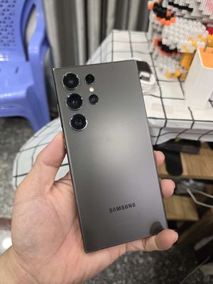 Samsung S24 Ultra 5G Đen titan 256G Mỹ 2 sim