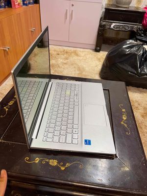 Laptop Asus VivoBook A515EA OLED i5 1135G7/8GB