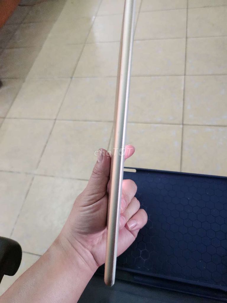 Apple iPad mini 5 64GB 4G Vàng đồng. Mua bán Máy tính bảng tại Thành phố Thủ Dầu Một Bình Dương được đăng bởi Nguyễn Bá Chung hình 1