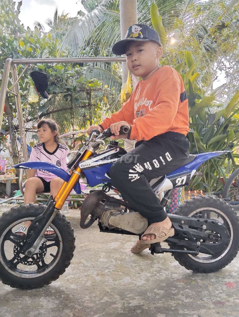 Bán xe cào cào mini 50cc 2thì. Mua bán Xe máy tại Huyện Vũng Liêm Vĩnh Long được đăng bởi Nguyễn Hân hình 2