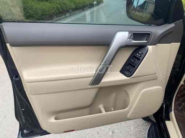 Toyota Land Cruiser Prado 2022 - 63000 km. Mua bán Ô tô tại Thành phố Thủ Đức Tp Hồ Chí Minh được đăng bởi Hoa Nguyen hình 8