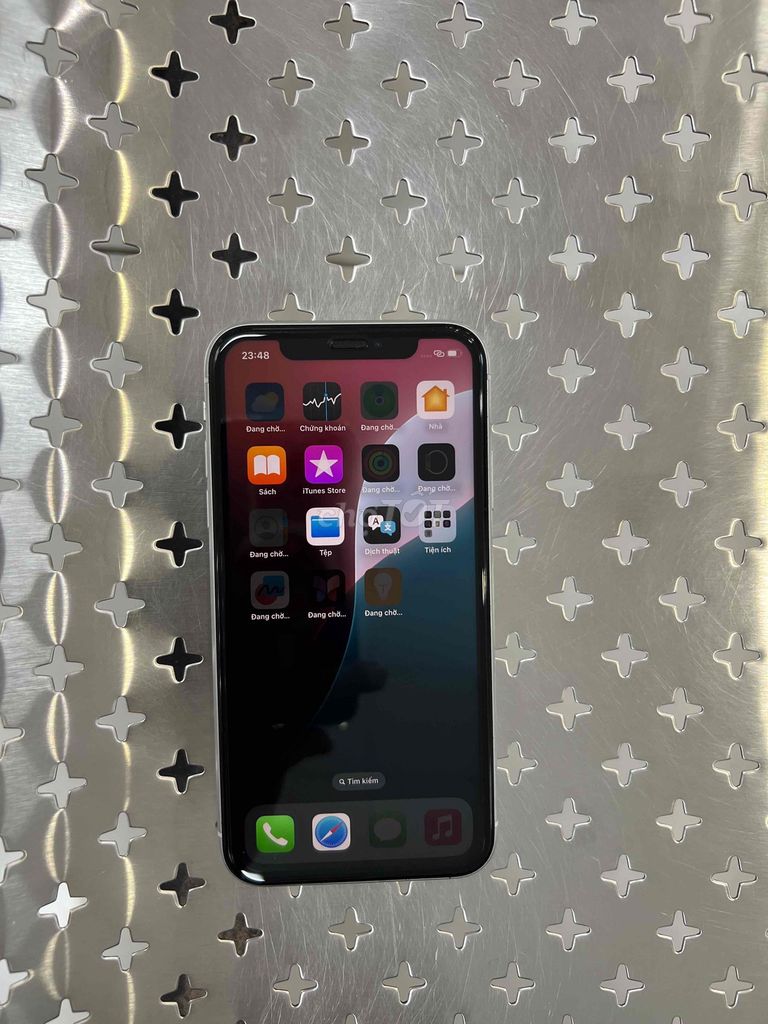 Apple iPhone XR 64GB Trắng Mỹ Đã dùng. Mua bán Điện thoại tại Thành phố Thủ Dầu Một Bình Dương được đăng bởi Nguyễn Hùng hình 1