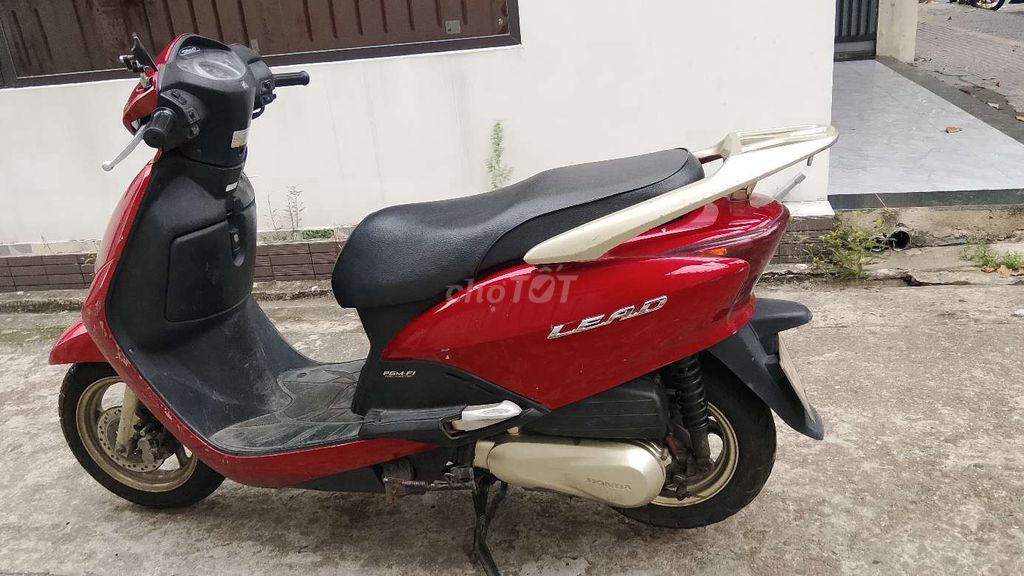 Свинец Honda 110 куб. см красный