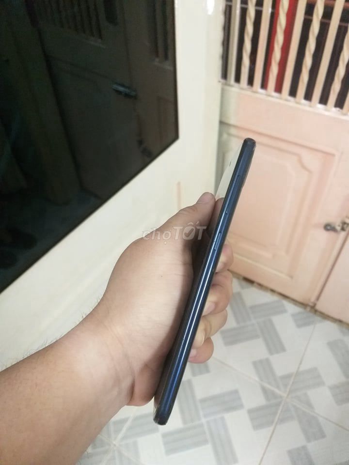 0886757139 - Samsung Galaxy A20 Hàng Cty mới 99%