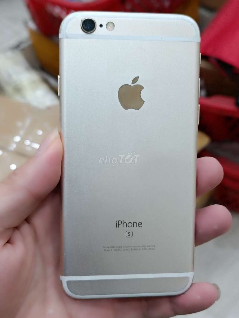 (Đà Nẵng) Apple iPhone 6s 32GB Vàng. Mua bán Điện thoại tại Quận Cẩm Lệ Đà Nẵng được đăng bởi Nguyễn Đức Ngà hình 1