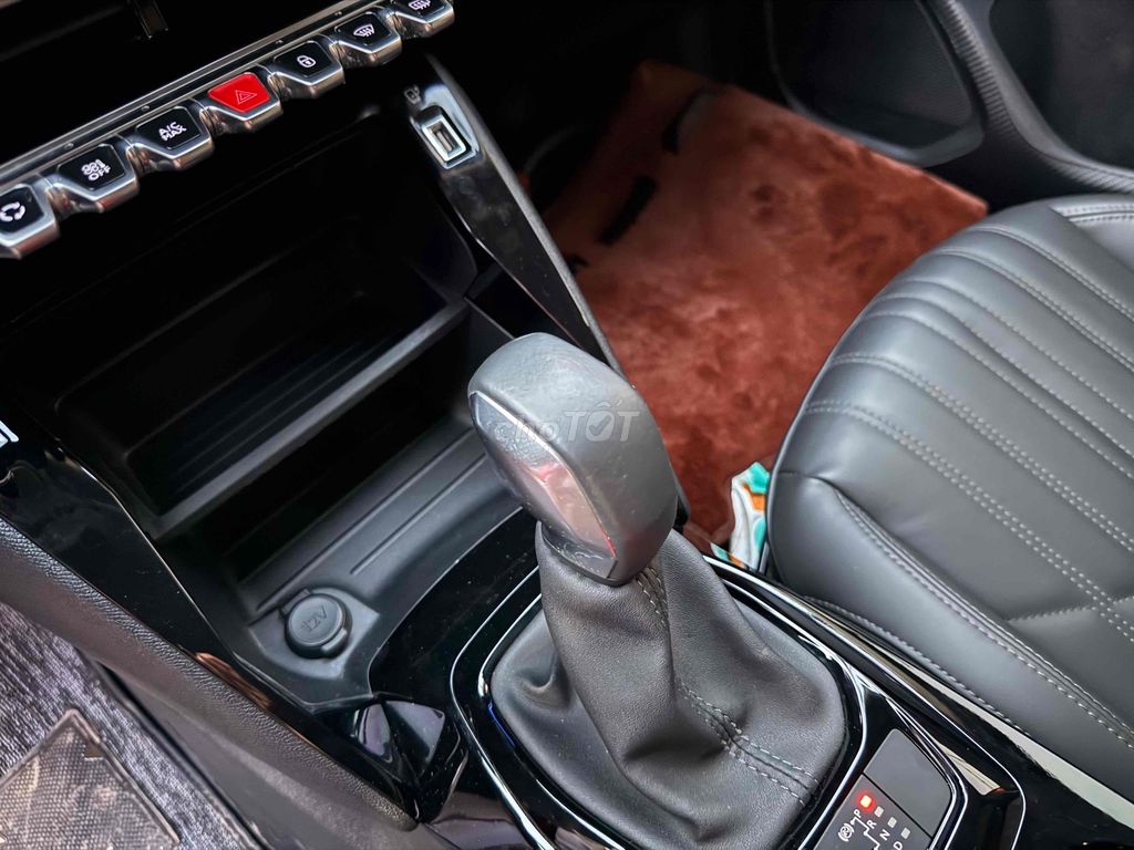 Peugeot 2008 2021 GT Line 1.2 AT odo 34000 km. Mua bán Ô tô tại Thành phố Thủ Đức Tp Hồ Chí Minh được đăng bởi FASTCARS THÁI Ô TÔ CŨ  hình 12