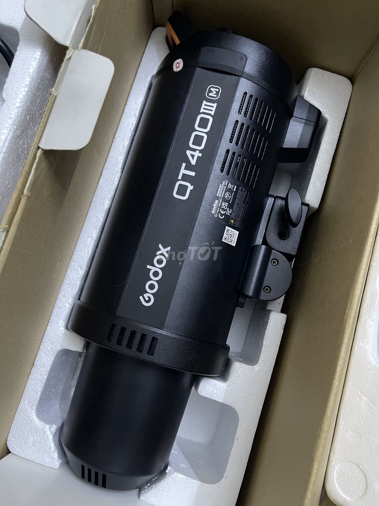 Đèn Flash Studio Godox QT400IIIM Đen. Mua bán Máy ảnh, Máy quay tại Quận 6 Tp Hồ Chí Minh được đăng bởi Lâm Du hình 1