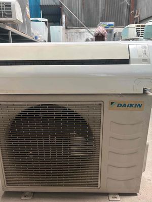 thanh lý điều hòa daikin Inverter 1ngua. Mua bán Máy lạnh, điều hoà tại Quận Đống Đa Hà Nội được đăng bởi nguyễn bá hoàng