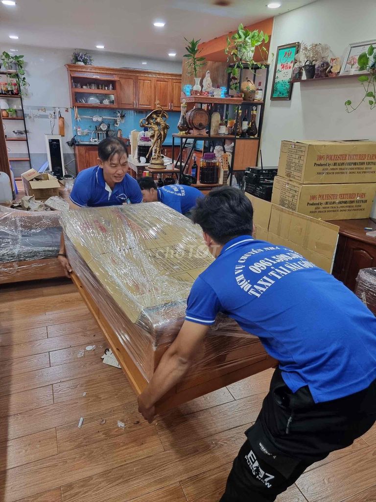 CẦN TUYỂN 10 NHÂN CÔNG BỐC XẾP. Việc làm tại Quận 12 Tp Hồ Chí Minh được đăng bởi CÔNG TY TNHH VẬN TẢI SÀI GÒN XANH hình 2