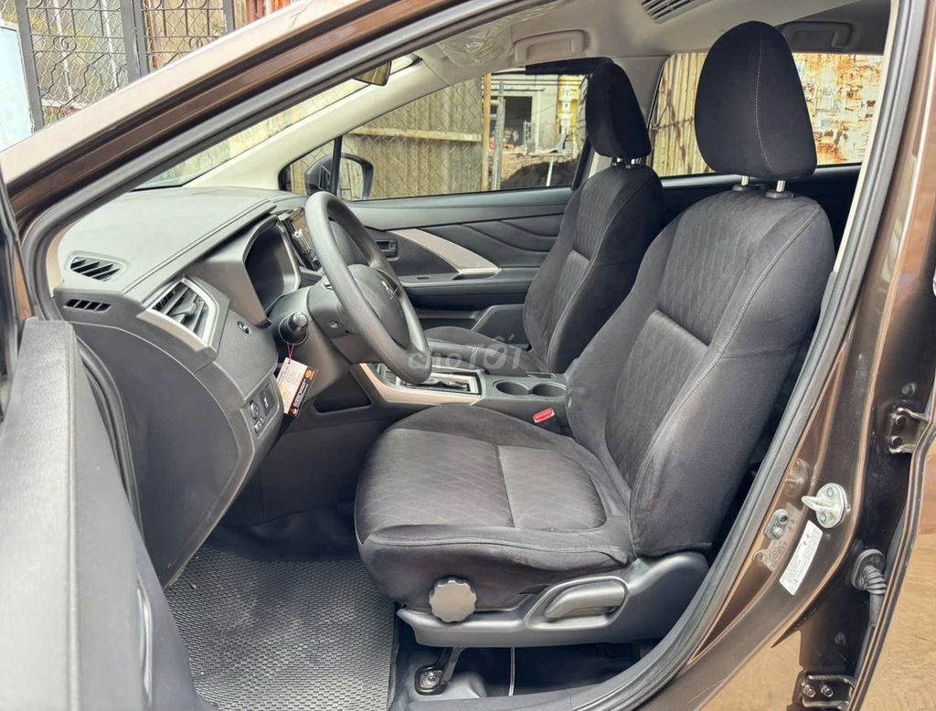 Mitsubishi Xpander 2022 AT mới leng keng. Mua bán Ô tô tại Quận 12 Tp Hồ Chí Minh được đăng bởi NHI Ô TÔ AN SƯƠNG hình 11