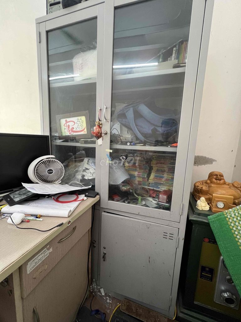 Tủ tài liệu Kim loại Xám 1m83x1m. Mua bán Đồ dùng văn phòng tại Quận Cầu Giấy Hà Nội được đăng bởi Quang hình 1