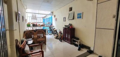 Bán tập thể Phố Phạm Văn Đồng, DT 47/140m2, 4N, 3VS. Giá 4.4 tỷ. Mua bán căn hộ/chung cư tại Quận Cầu Giấy Hà Nội được đăng bởi Đặng thế anh