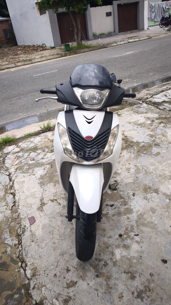Honda SH 125 2014 бело-черный