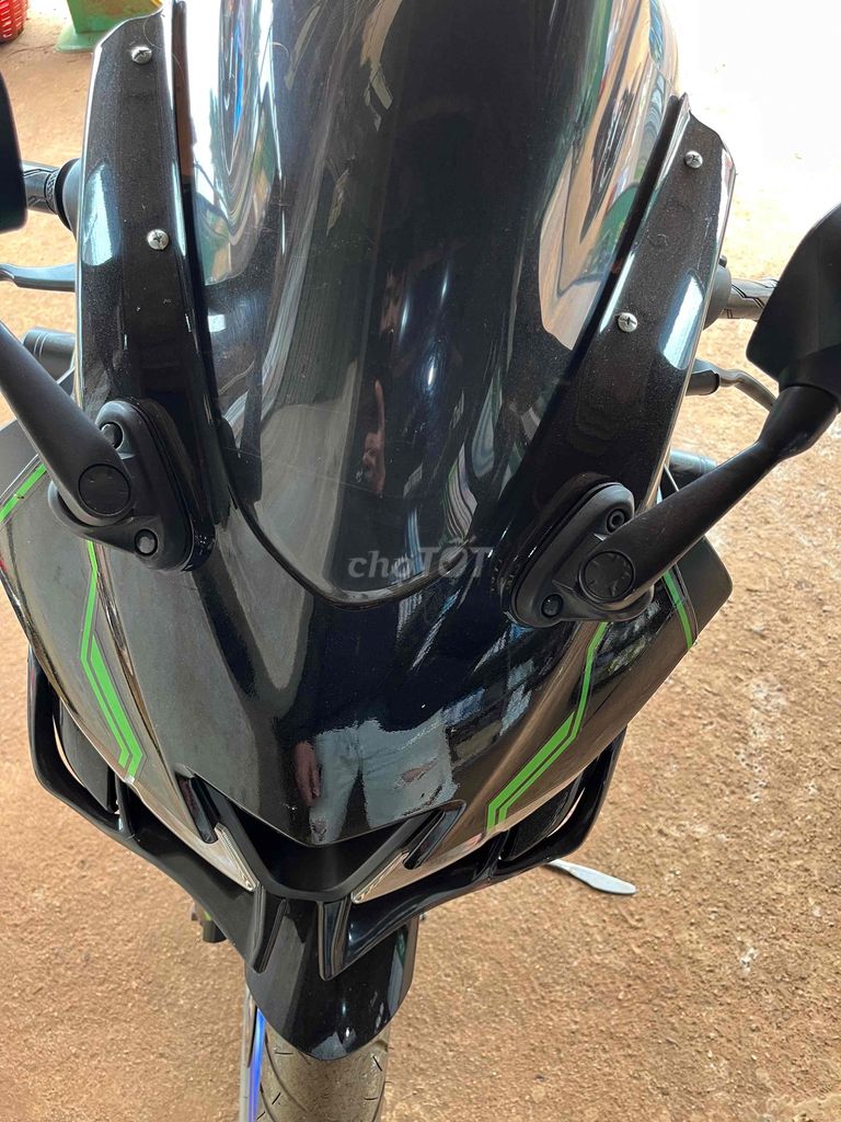 Yamaha R15 Đen 35249 km. Mua bán Xe máy tại Thành phố Buôn Ma Thuột Đắk Lắk được đăng bởi Trần Minh Lâm  hình 10