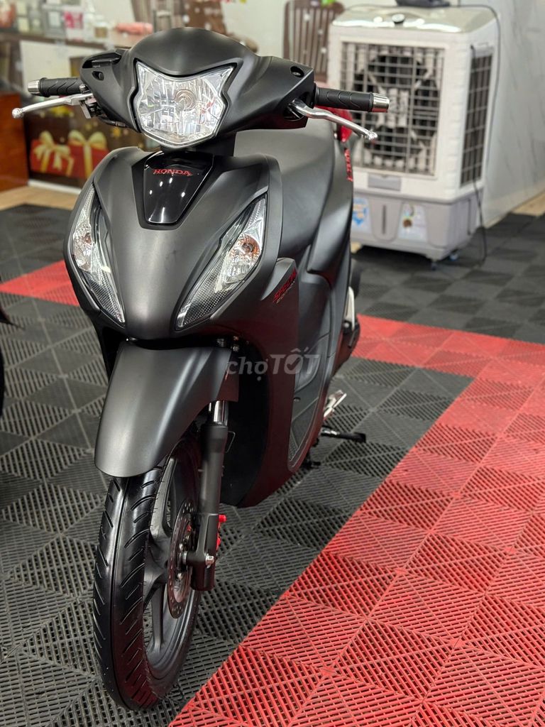 💥 HondaVision 2022 bản "Cá Tính" BS61 9chủ ký giấy. Mua bán Xe máy tại Thành phố Thủ Đức Tp Hồ Chí Minh được đăng bởi XE MÁY THỦ ĐỨC hình 6