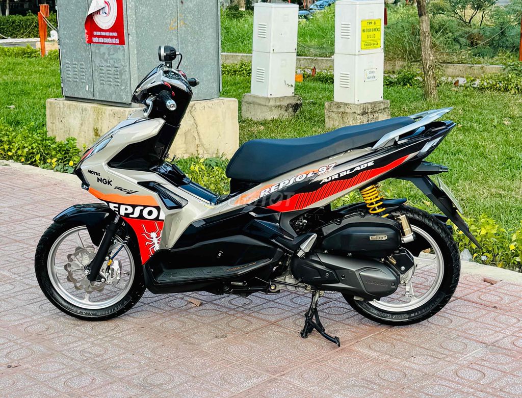 honda ab 125cc xám xi măng xe máy zin nguyên bản. Mua bán Xe máy tại Quận Gò Vấp Tp Hồ Chí Minh được đăng bởi CHXM 86 chuyên bán xe trả góp hình 3