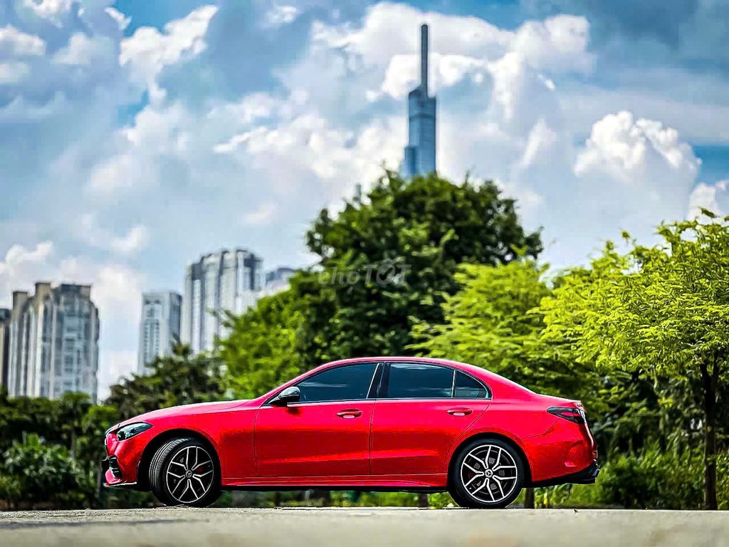 Mercedes-Benz C300 Allnew 2022 Đỏ - Bản Nhập Đức. Mua bán Ô tô tại Quận 7 Tp Hồ Chí Minh được đăng bởi Cherry hình 4