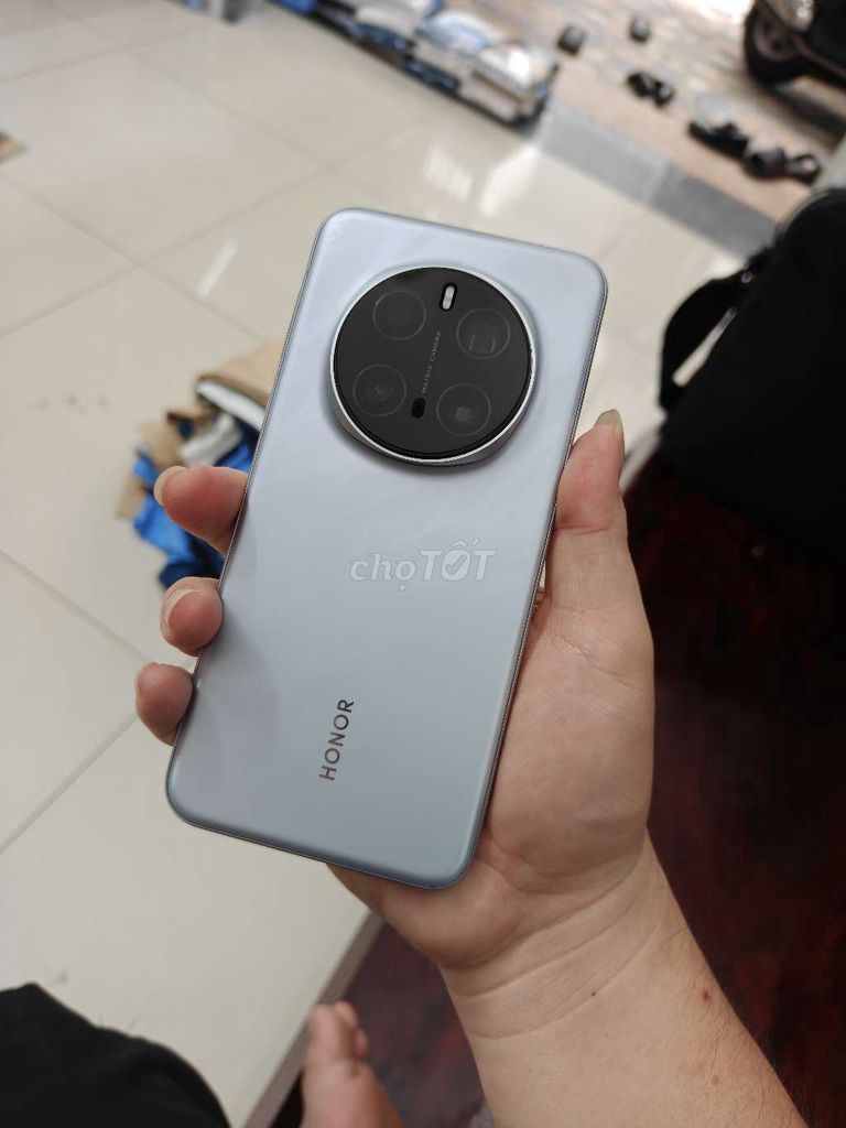 Honor Magic 7 Pro(12/256)xám bản nội địa đẹp có gl. Mua bán Điện thoại tại Quận 5 Tp Hồ Chí Minh được đăng bởi Strawberry Táo hình 1