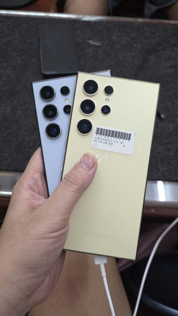 Samsung S24 Ultra 12GB/512GB Vàng. Mua bán Điện thoại tại Quận Hai Bà Trưng Hà Nội được đăng bởi Trần Đức Ngọc Minh hình 1