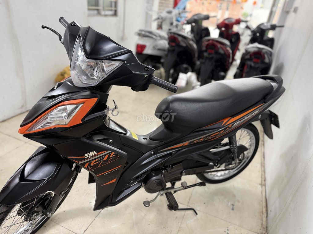Thanh lý galaxy 50cc chính hãng SYM siêu mới. Mua bán Xe máy tại Quận Bắc Từ Liêm Hà Nội được đăng bởi Hữu Nhuận hình 6