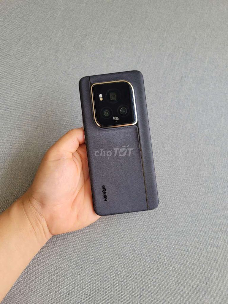 Honor Magic 6 Ultimate 16/512GB Đen zin 8gen3 gl. Mua bán Điện thoại tại Quận Tân Phú Tp Hồ Chí Minh được đăng bởi Khôi Nguyễn hình 1