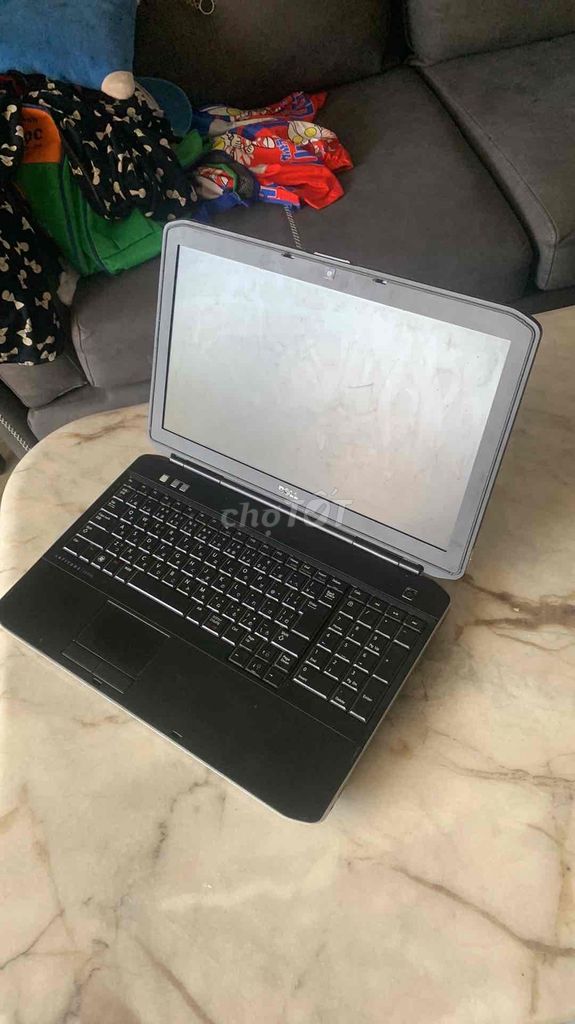 máy tính đã ít sử dụng nên em thanh lý lại ạ. Mua bán Laptop tại Quận Ngũ Hành Sơn Đà Nẵng được đăng bởi dương hình 1