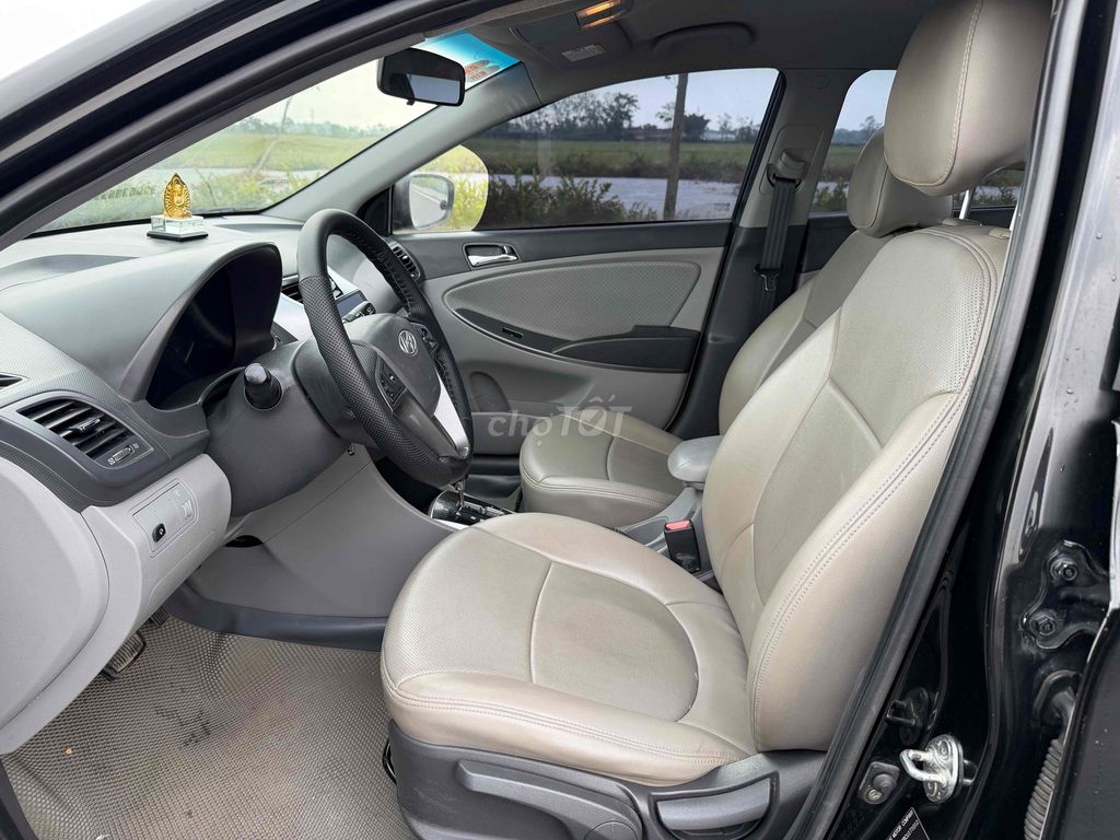 Hyundai Accent 2011 1.4 AT - 120000 km. Mua bán Ô tô tại Huyện Thiệu Hóa Thanh Hóa được đăng bởi Nguyen Duc Anh hình 10