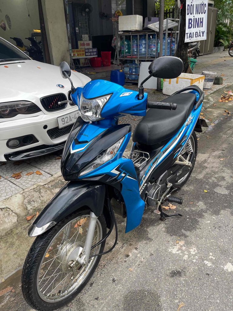 Honda Wave RSX FI 2022 Xanh đen. Mua bán Xe máy tại Quận Liên Chiểu Đà Nẵng được đăng bởi xe máy cũ Duy Đạt 06 gò nảy 1 đà nẵng hình 1