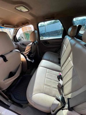 Ford Escape 2004 3.0L XLT - 50000 km. Mua bán Ô tô tại Thành phố Buôn Ma Thuột Đắk Lắk được đăng bởi Dung