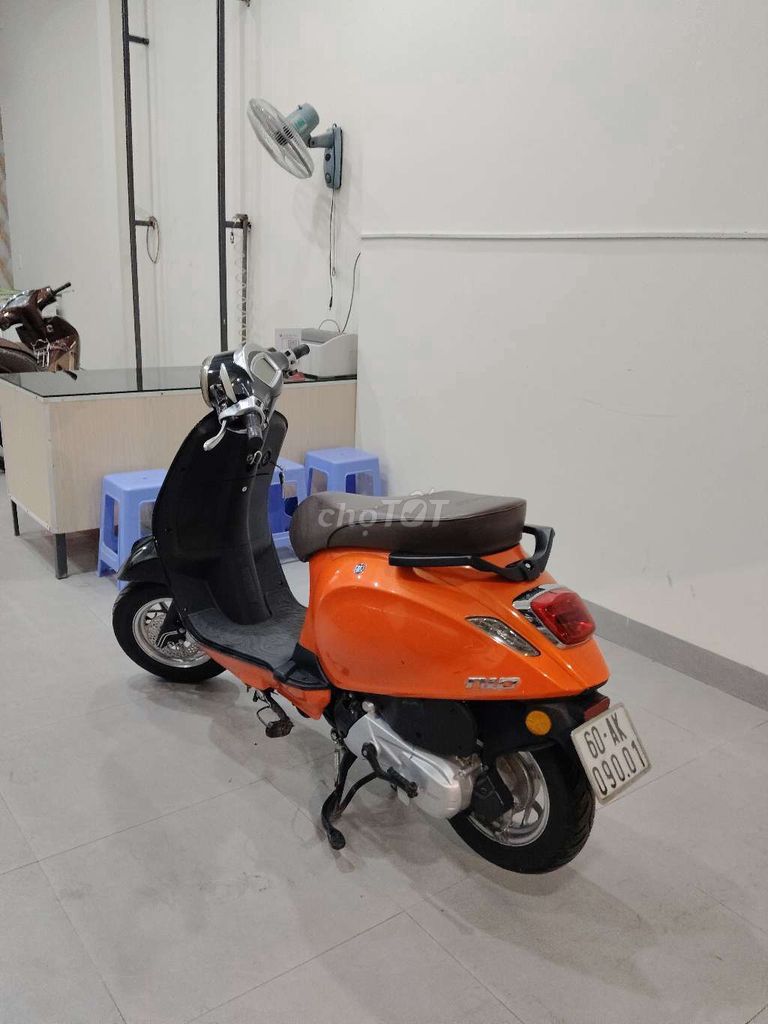 Xe máy tay ga 50cc màu Cam. Mua bán Xe máy tại Huyện Trảng Bom Đồng Nai được đăng bởi đinh long hình 1