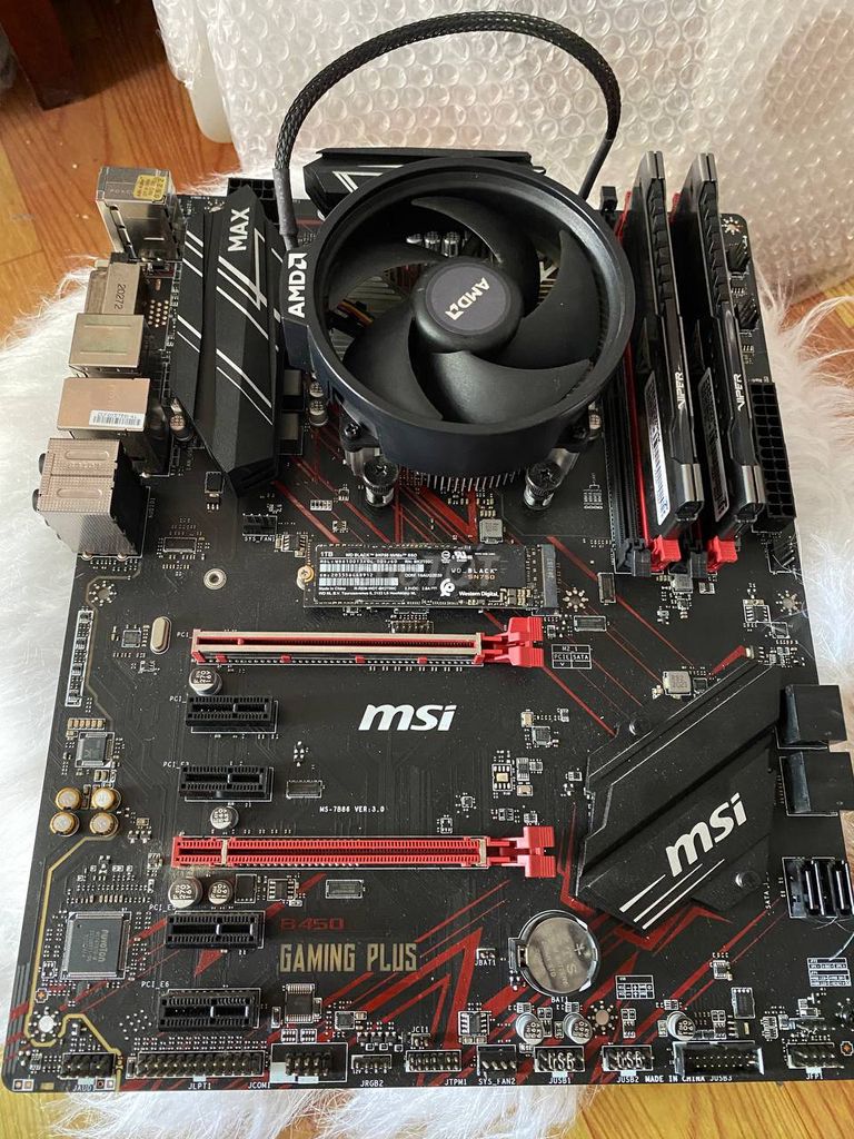 B450 gaming plus + r5 3500 ram 16g hàng Nhật về