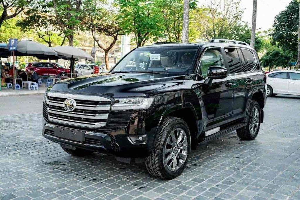 ✅Toyota Land Cruiser 3.5 V6 - 2025✅XE GIAO NGAY✅. Mua bán Ô tô tại Quận Tân Bình Tp Hồ Chí Minh được đăng bởi TOYOTA LÝ THƯỜNG KIỆT hình 4