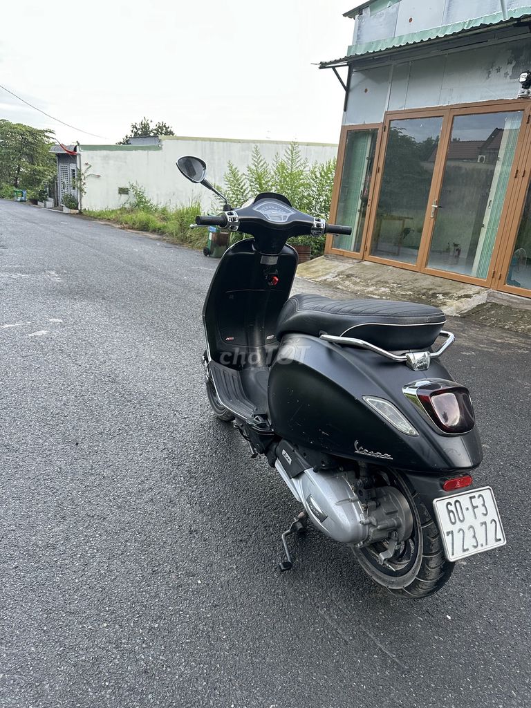Piaggio Vespa Sprint 2020 Đen 18000 km. Mua bán Xe máy tại Thành phố Biên Hòa Đồng Nai được đăng bởi Duy Tran hình 3
