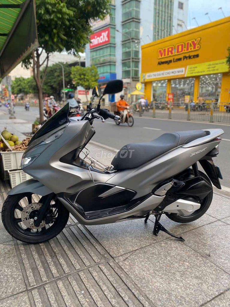 Honda PCX 2020 mới 90% bs84 chính chủ