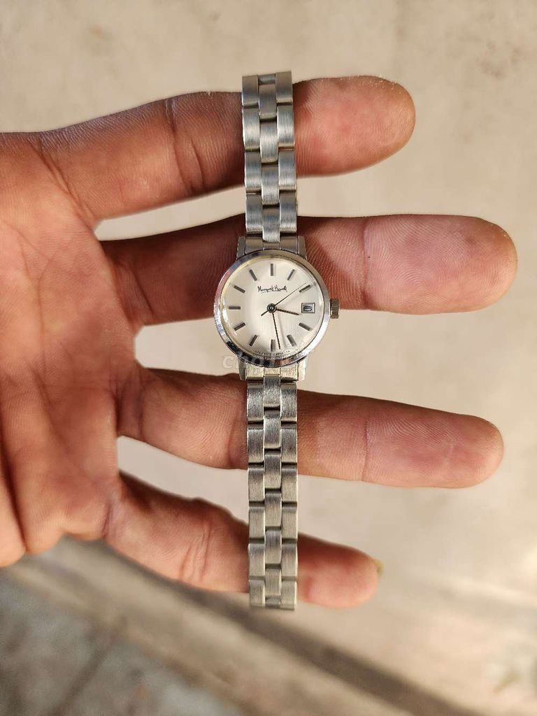 Đồng hồ nữ qua sử dụng. Mua bán Đồng hồ tại Huyện Đất Đỏ Bà Rịa - Vũng Tàu được đăng bởi Nguyễn Duy Học hình 4