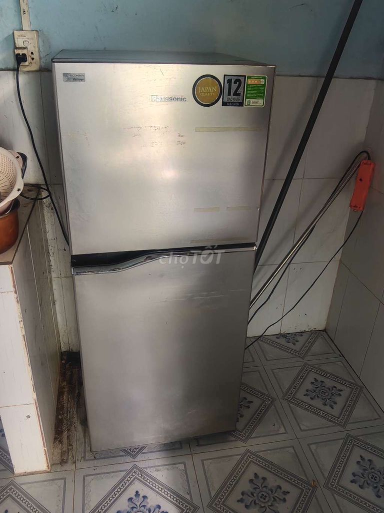 Tủ lạnh Panasonic 156L Xám. Mua bán Tủ lạnh tại Thành phố Thủ Dầu Một Bình Dương được đăng bởi Trường An hình 1