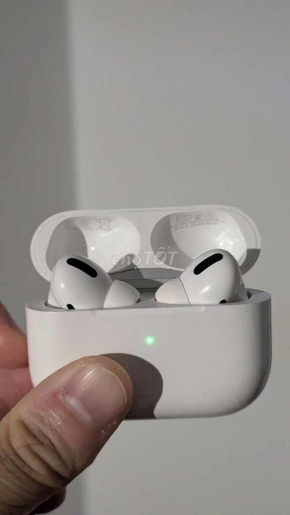 AirPods Pro Gen 1 (Chính hãng - Giá rẻ đọc mô tả). Mua bán Tivi, Âm thanh tại Quận Ngũ Hành Sơn Đà Nẵng được đăng bởi Yasi Nguyen hình 1