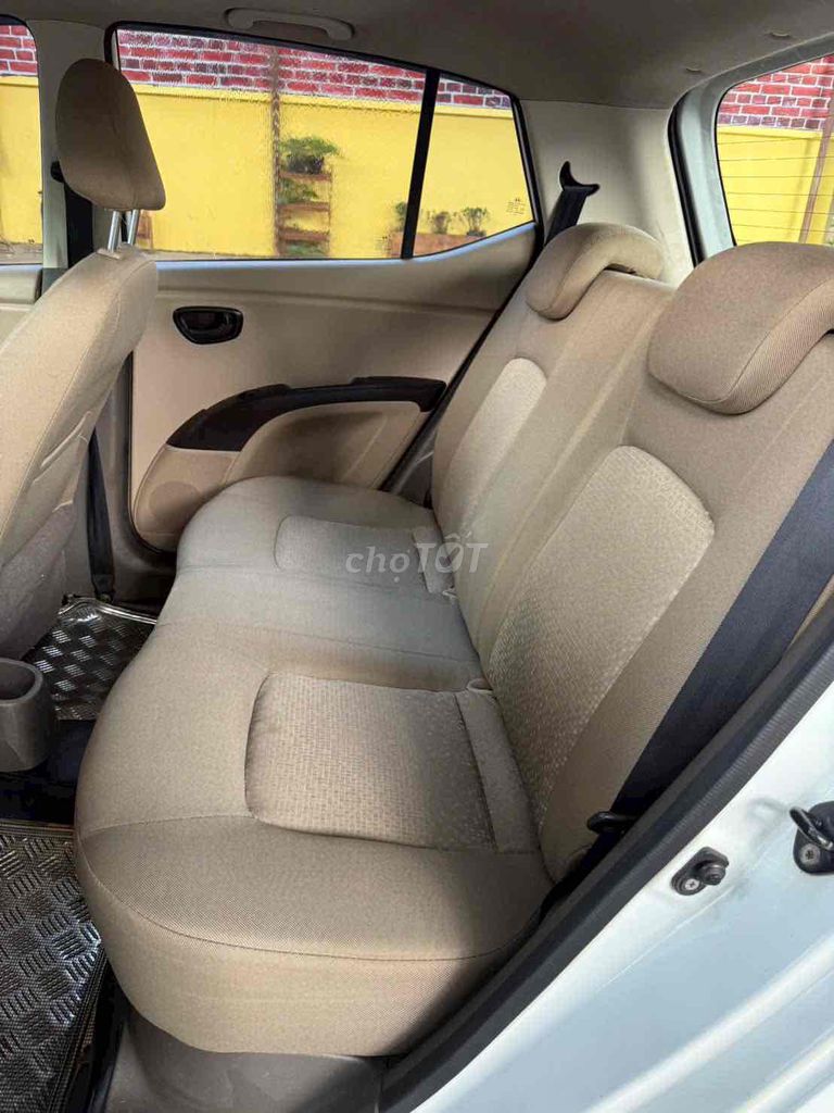 Hyundai Grand i10 2011 1.2 AT - 100000 km. Mua bán Ô tô tại Thành phố Pleiku Gia Lai được đăng bởi Dinh Trung  hình 11