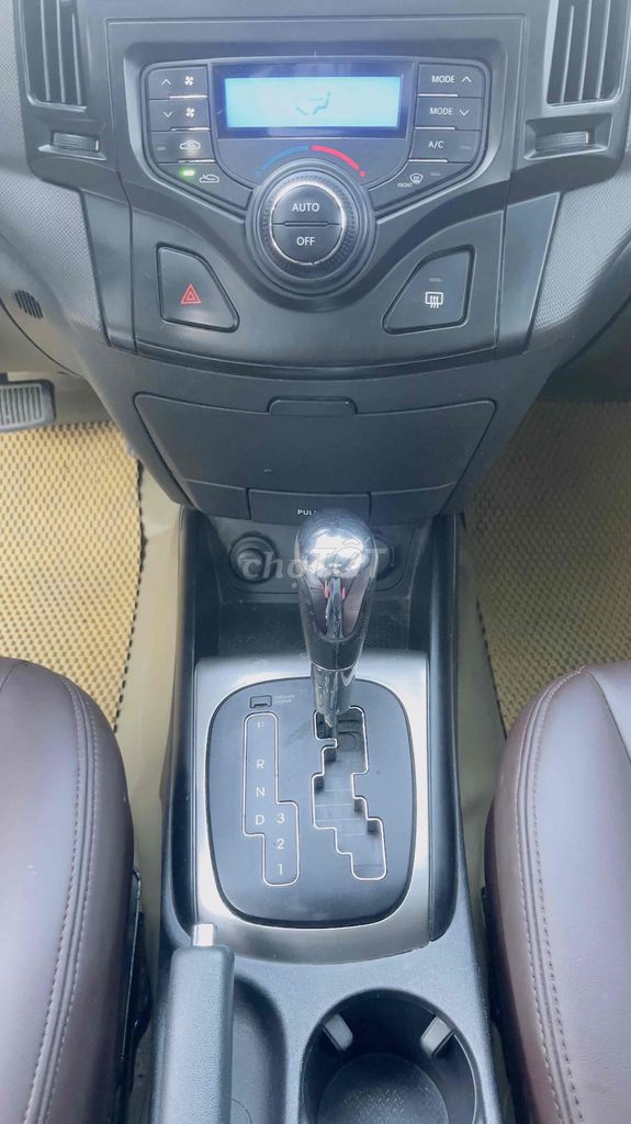 Hyundai i30 CW 2011 Đỏ. Mua bán Ô tô tại Huyện Sóc Sơn Hà Nội được đăng bởi Minh Khang hình 5